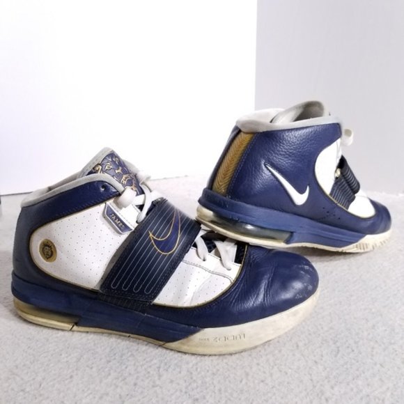 Nike Other - Nike Zoom Soldier IV Lebron James Air Max Shoes